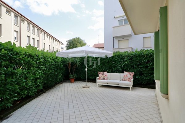 appartamento in vendita a Desenzano del Garda