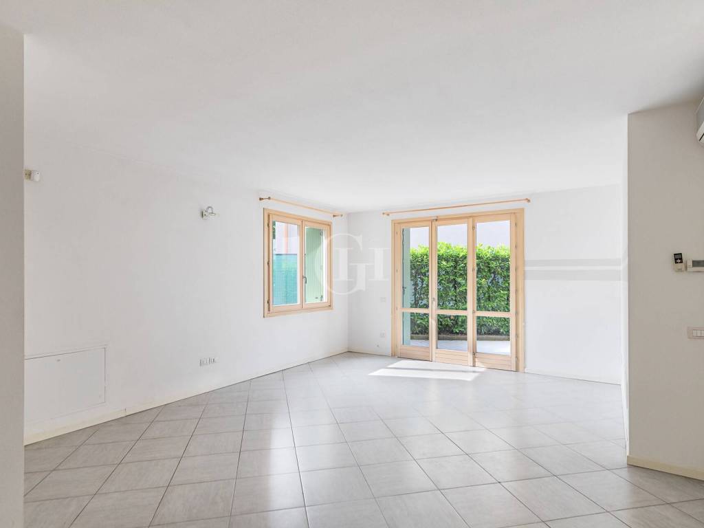 appartamento in vendita a Desenzano del Garda