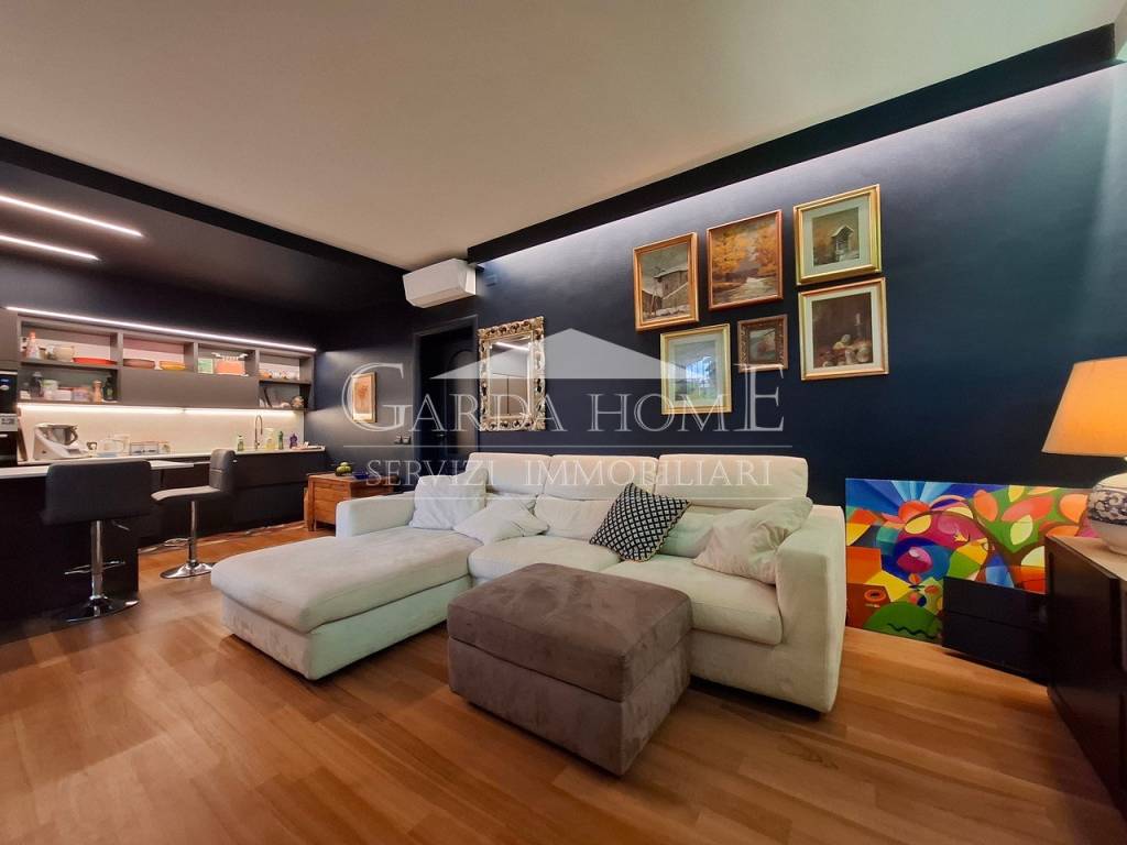appartamento in vendita a Desenzano del Garda