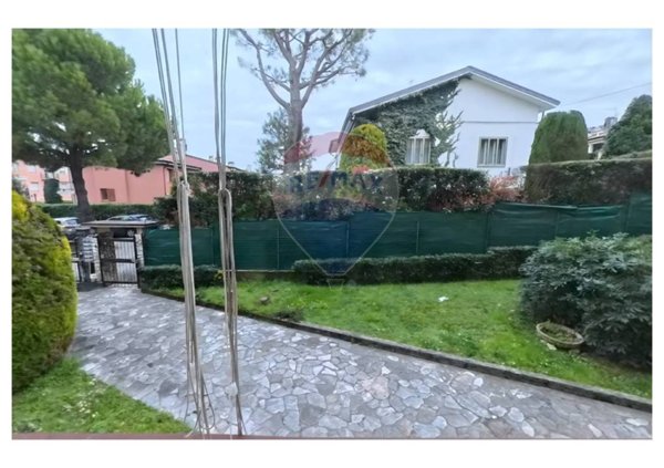 appartamento in vendita a Desenzano del Garda