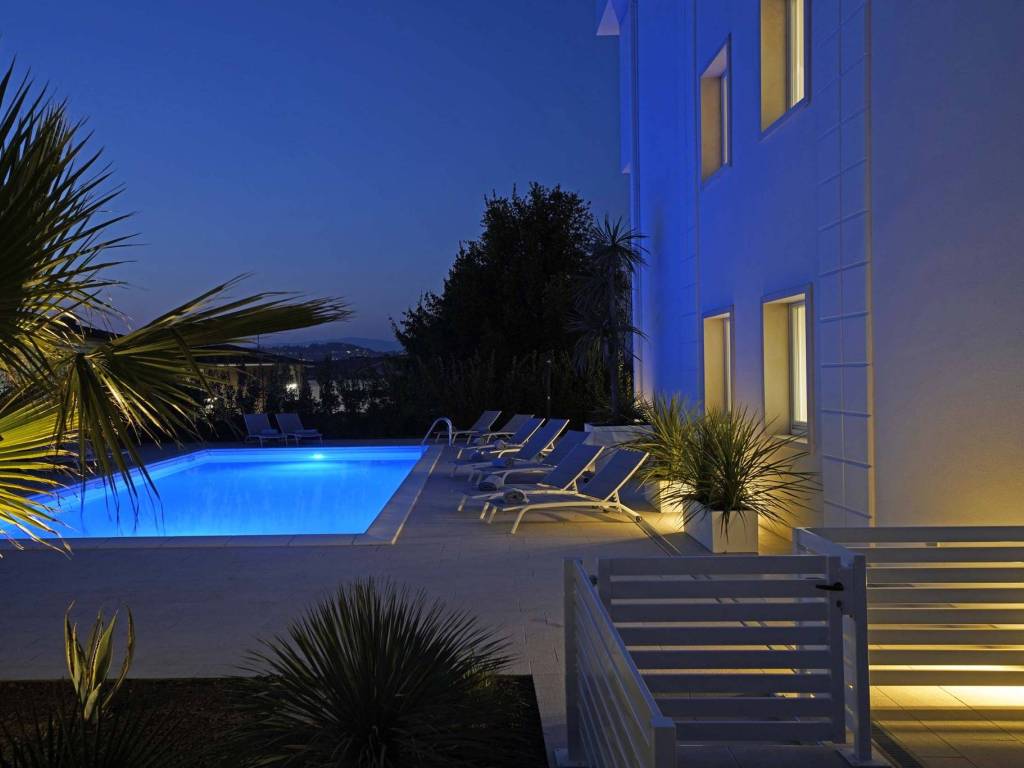 appartamento in vendita a Desenzano del Garda