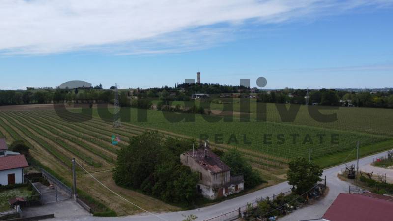 attico in vendita a Desenzano del Garda in zona San Martino della Battaglia