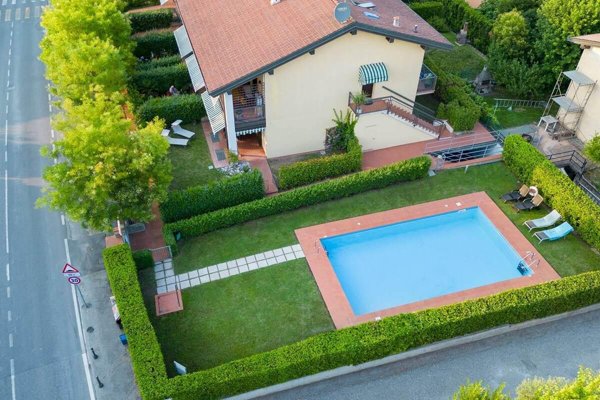 appartamento in vendita a Desenzano del Garda