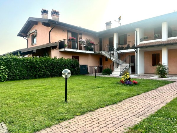 appartamento in vendita a Desenzano del Garda