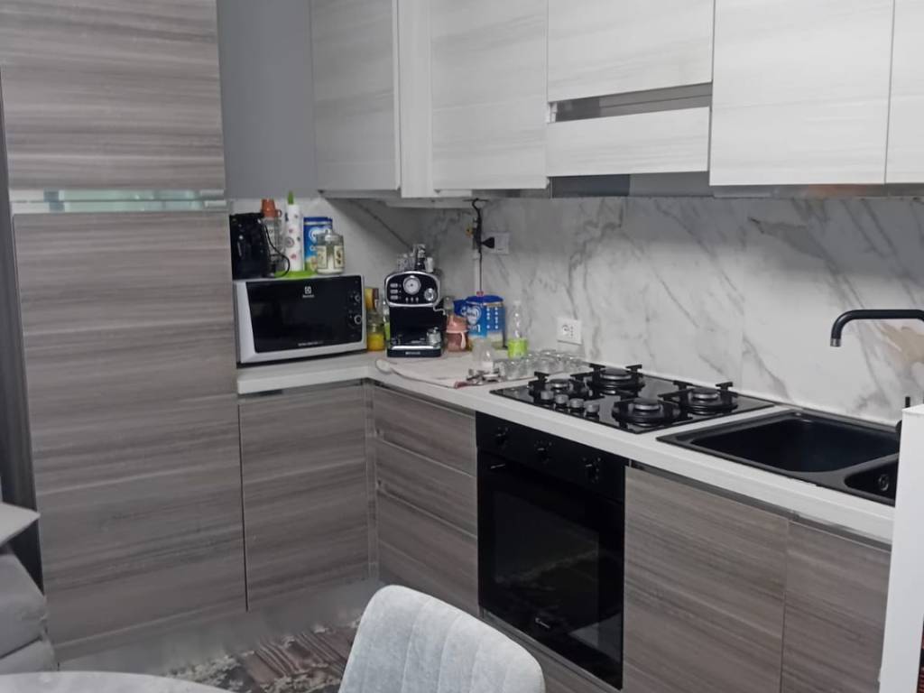 appartamento in vendita a Desenzano del Garda in zona Rivoltella