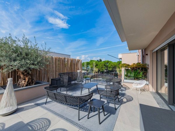 appartamento in vendita a Desenzano del Garda