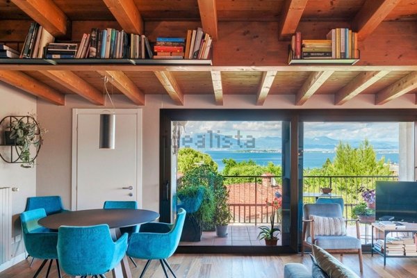 appartamento in vendita a Desenzano del Garda