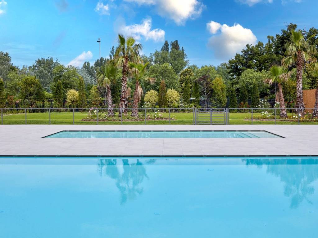 appartamento in vendita a Desenzano del Garda in zona Rivoltella