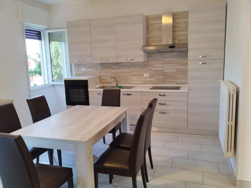 appartamento in vendita a Desenzano del Garda