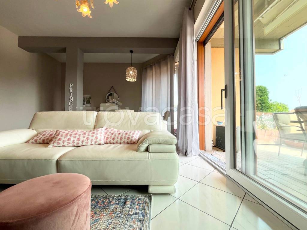appartamento in vendita a Desenzano del Garda