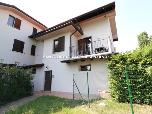 appartamento a Desenzano del Garda in zona San Martino della Battaglia