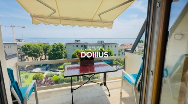appartamento in vendita a Desenzano del Garda