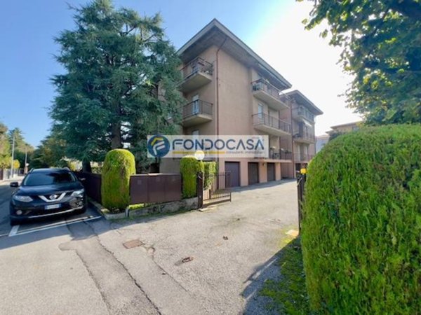 appartamento in vendita a Desenzano del Garda