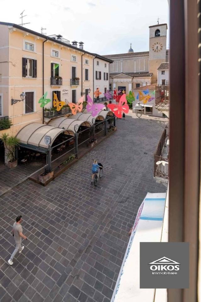 appartamento in vendita a Desenzano del Garda