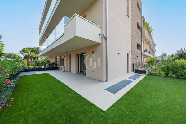 appartamento in vendita a Desenzano del Garda