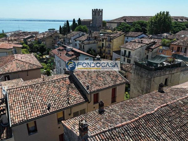 appartamento in vendita a Desenzano del Garda