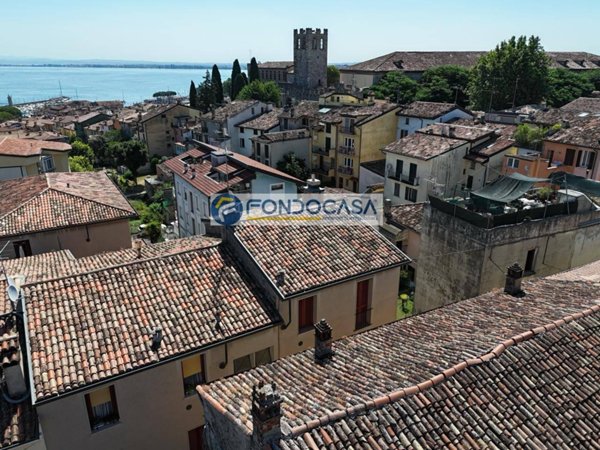 appartamento in vendita a Desenzano del Garda