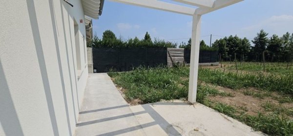 casa indipendente in vendita a Desenzano del Garda