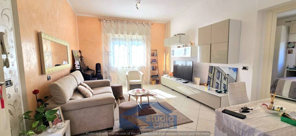 casa indipendente in vendita a Desenzano del Garda