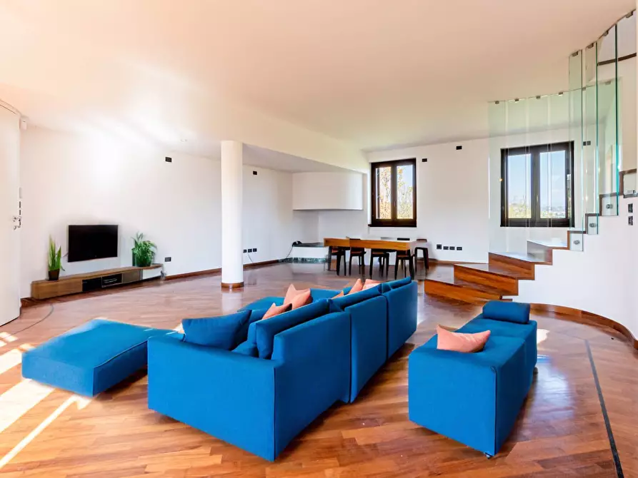appartamento in vendita a Desenzano del Garda