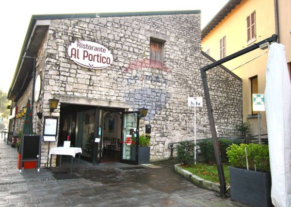 appartamento in vendita a Desenzano del Garda