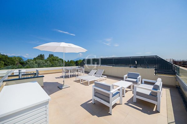 appartamento in vendita a Desenzano del Garda