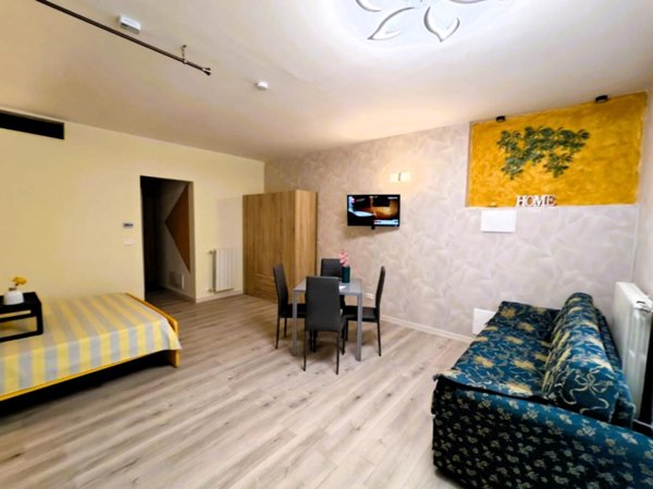 appartamento in vendita a Desenzano del Garda in zona Rivoltella