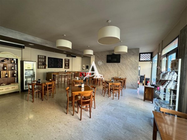 negozio in vendita a Desenzano del Garda