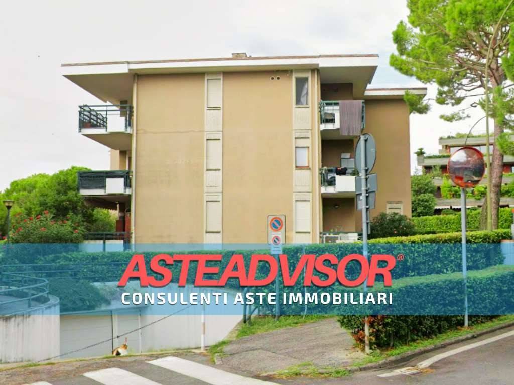 appartamento in vendita a Desenzano del Garda