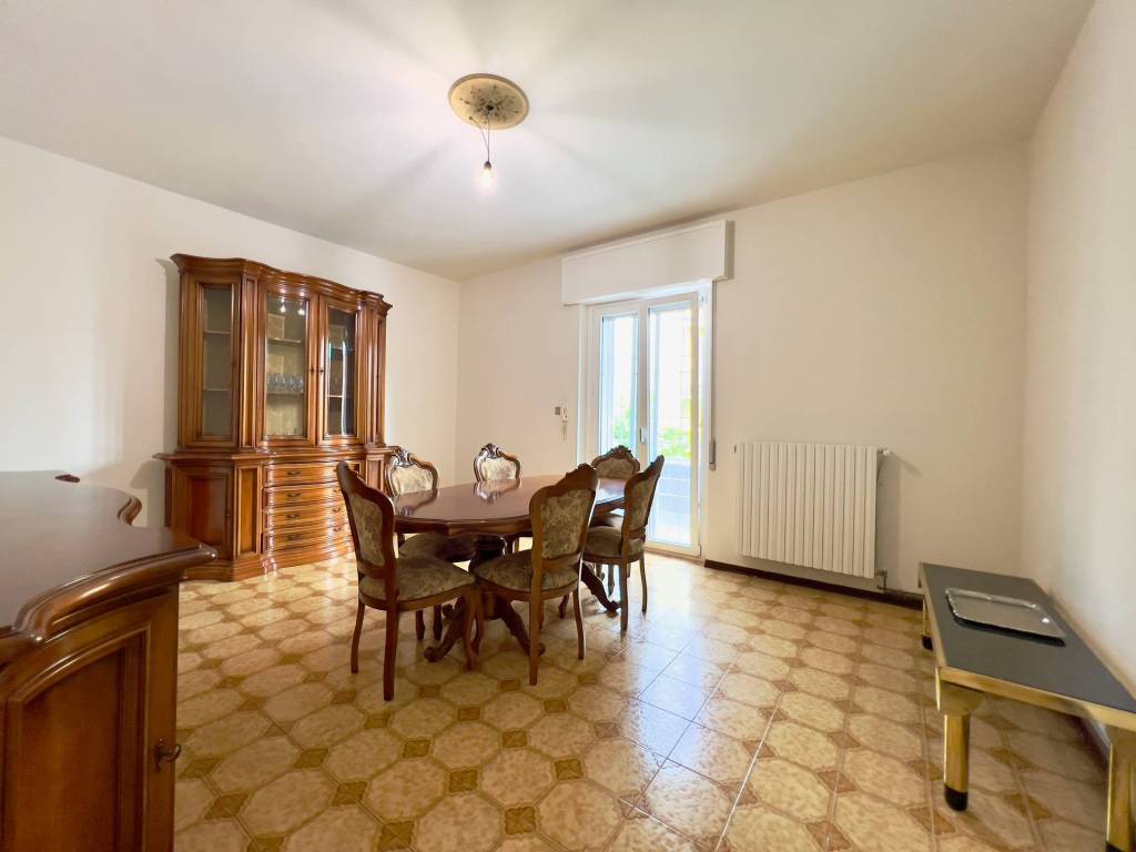 appartamento in vendita a Desenzano del Garda