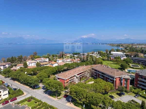 appartamento in vendita a Desenzano del Garda