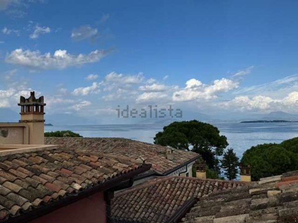 appartamento in vendita a Desenzano del Garda