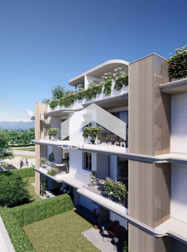 appartamento in vendita a Desenzano del Garda in zona Rivoltella