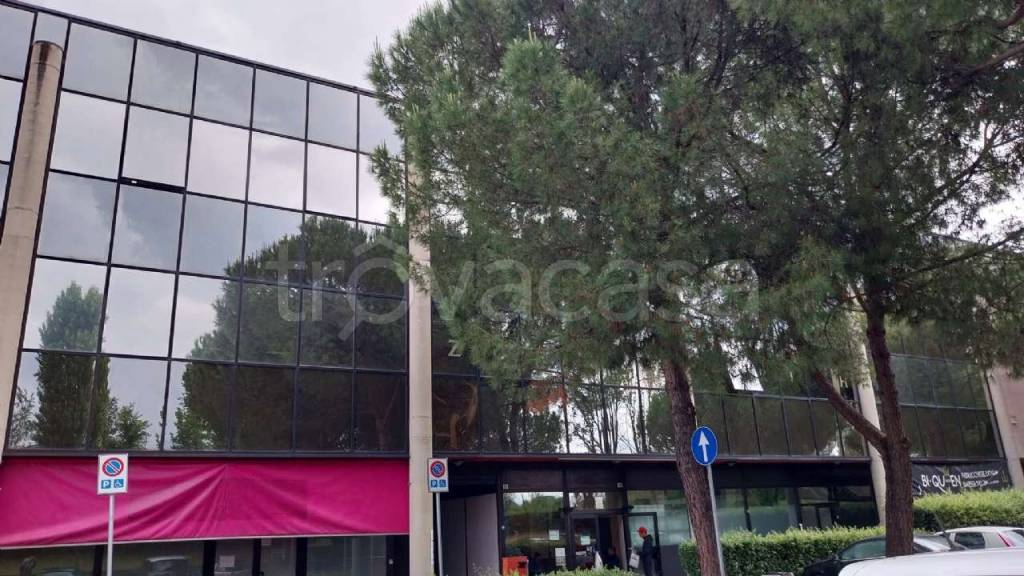 monolocale in vendita a Desenzano del Garda in zona Rivoltella