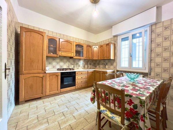 appartamento in vendita a Desenzano del Garda