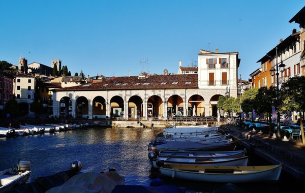 appartamento in vendita a Desenzano del Garda