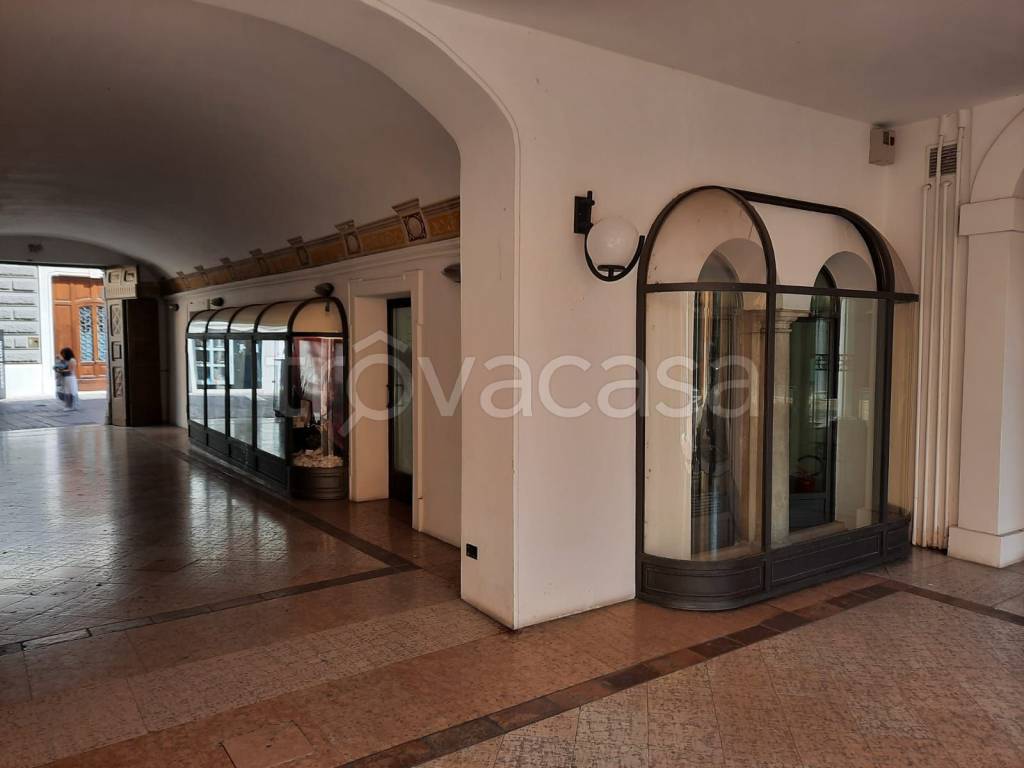 trivano in vendita a Desenzano del Garda