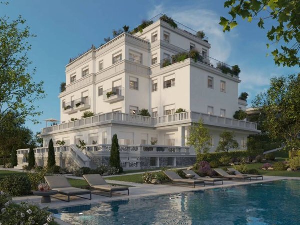 appartamento in vendita a Desenzano del Garda