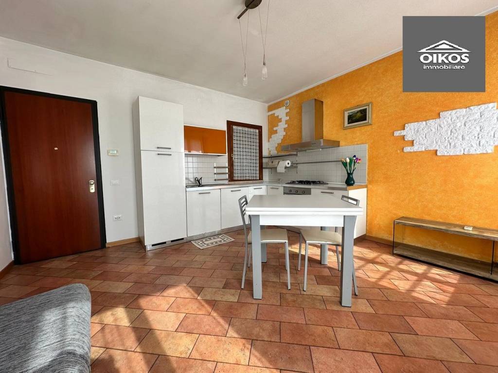 appartamento in vendita a Desenzano del Garda