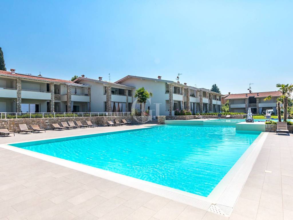 appartamento in vendita a Desenzano del Garda