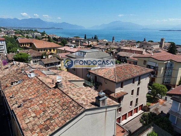 appartamento in vendita a Desenzano del Garda