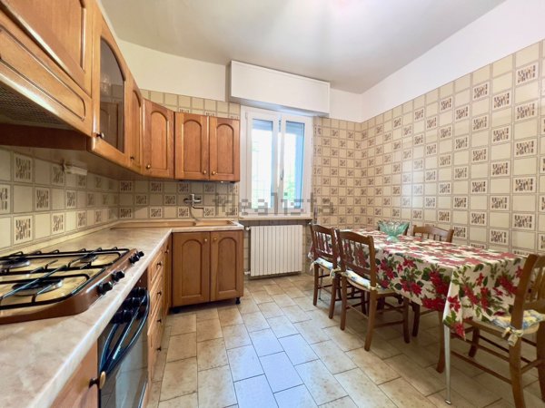 appartamento in vendita a Desenzano del Garda
