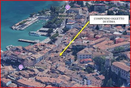 casa indipendente in vendita a Desenzano del Garda