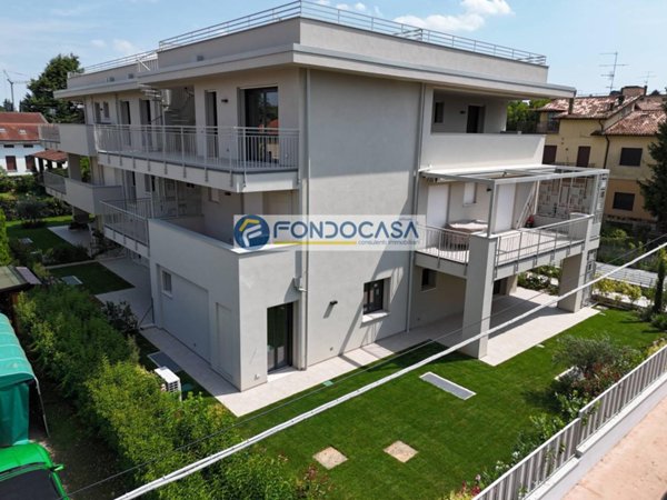 appartamento in vendita a Desenzano del Garda