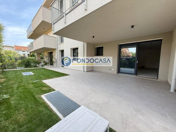 appartamento in vendita a Desenzano del Garda
