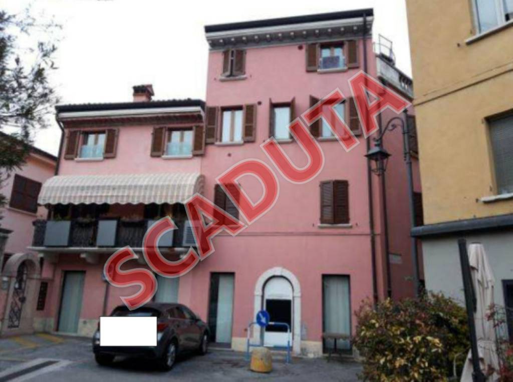 ufficio in vendita a Desenzano del Garda
