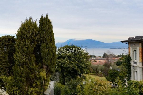 appartamento in vendita a Desenzano del Garda