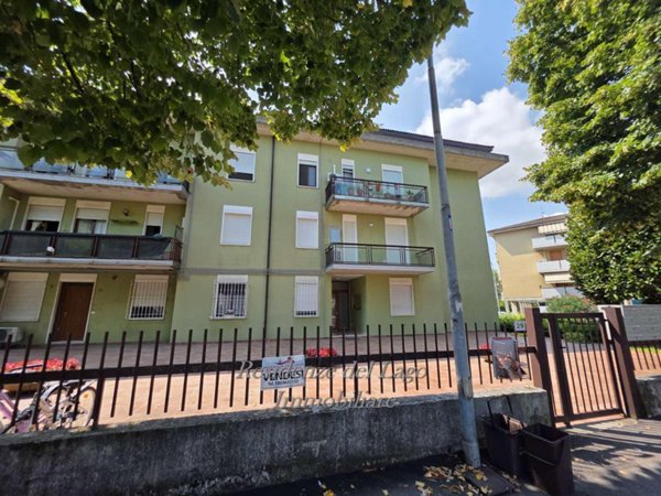 appartamento in vendita a Desenzano del Garda
