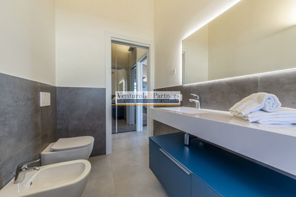 appartamento in vendita a Desenzano del Garda