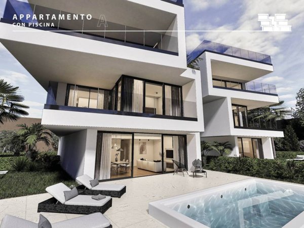 appartamento in vendita a Desenzano del Garda in zona Rivoltella